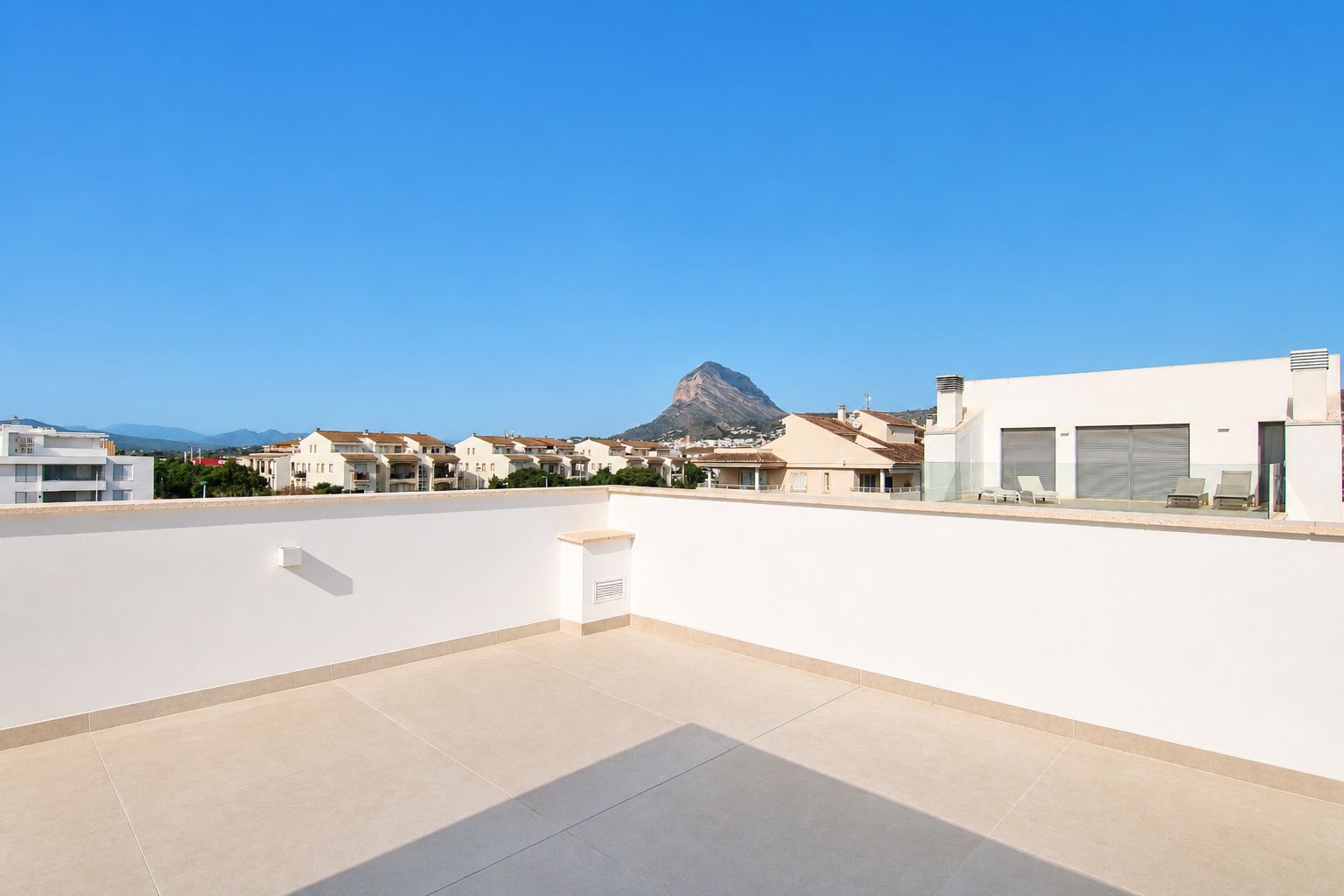 AP-2176 - Ático dúplex en venta en Jávea en exclusiva