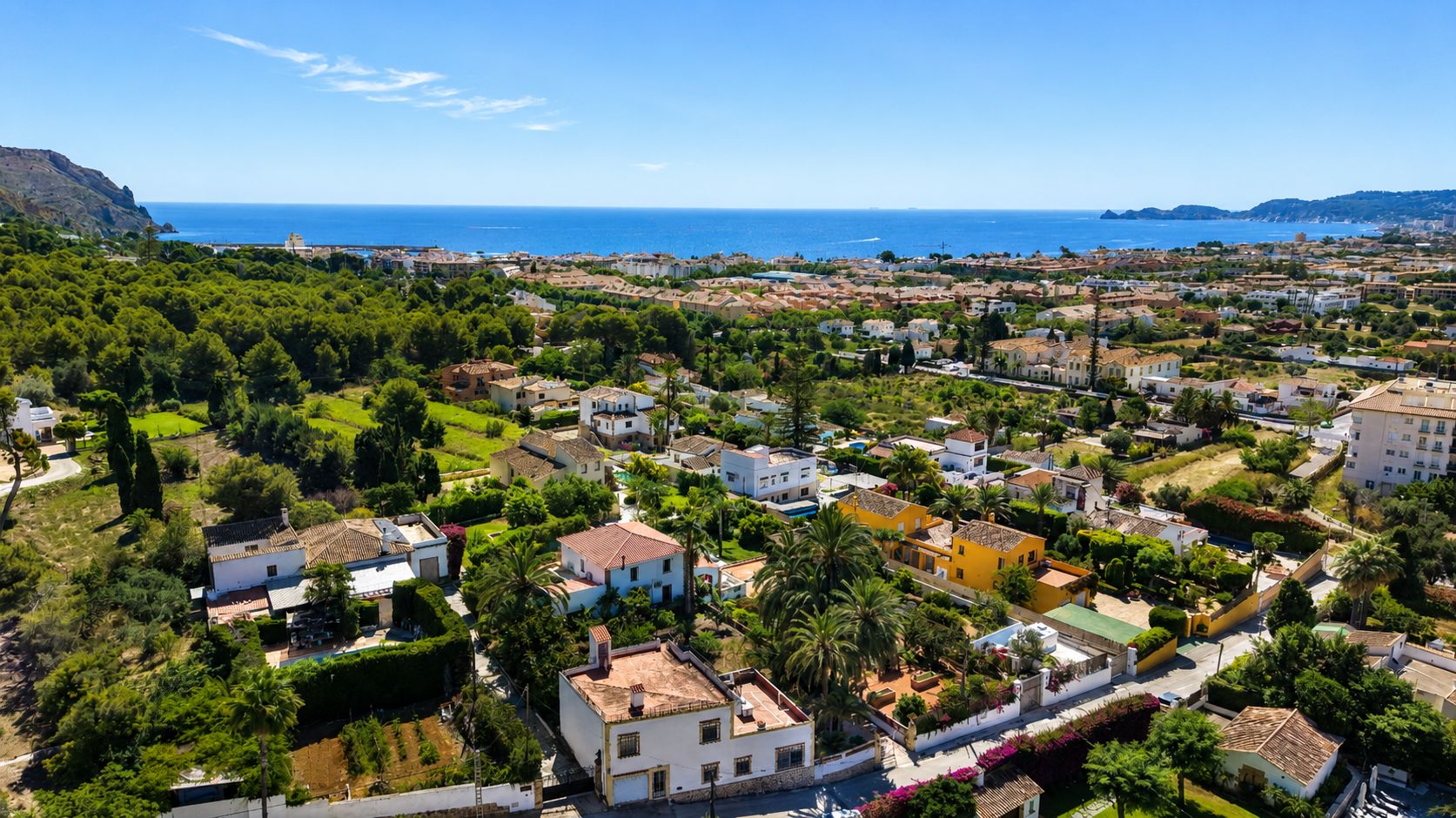 Villa en venta en Javea con gran potencial  