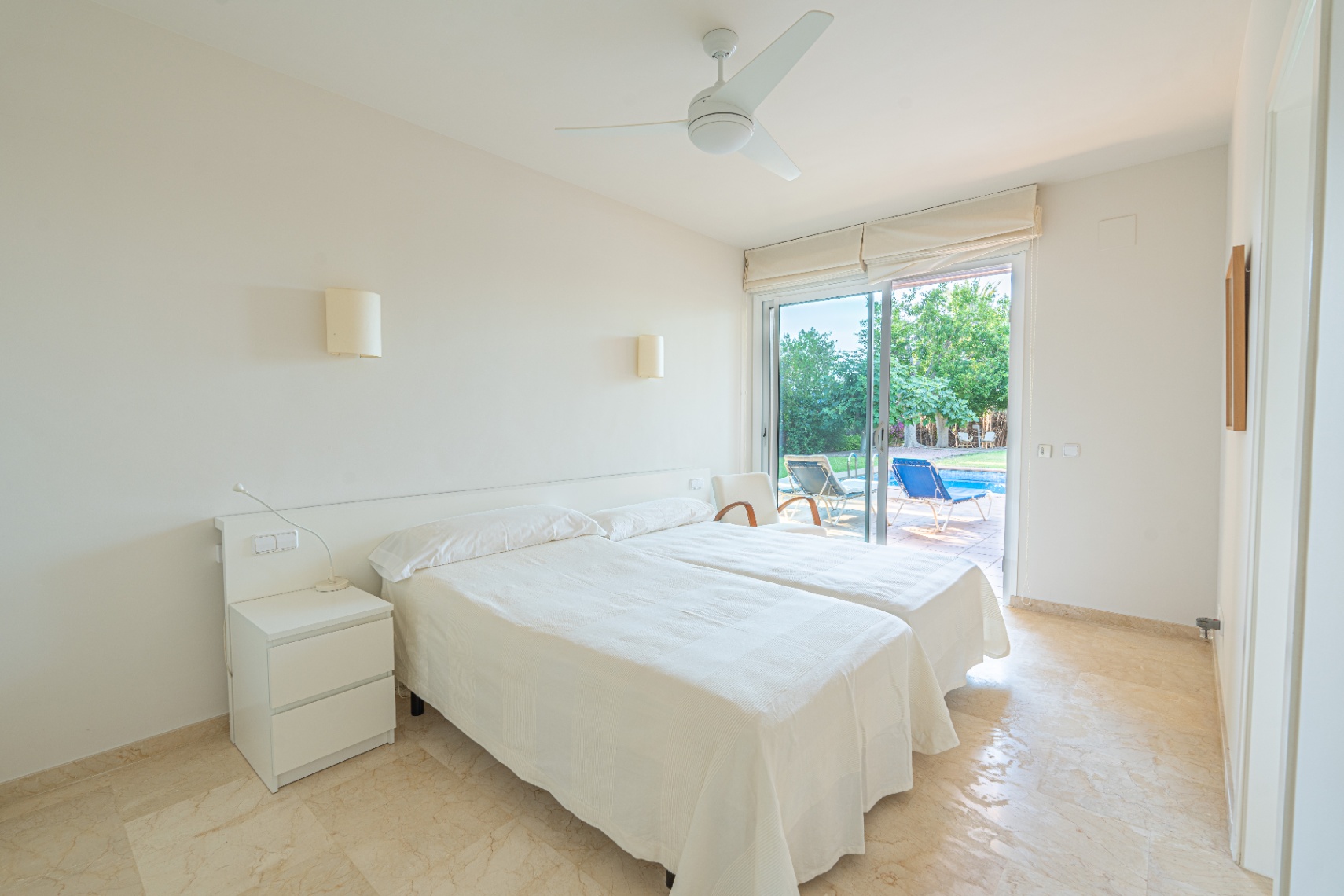 CA-2201 - Villa à vendre à Jávea