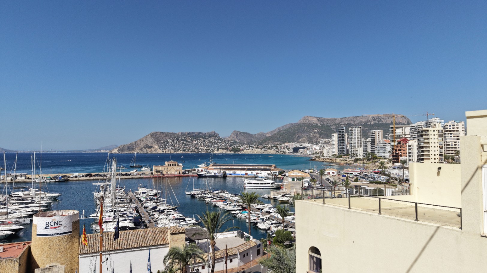 CA-2204 - Penthouse in erster Linie in Calpe