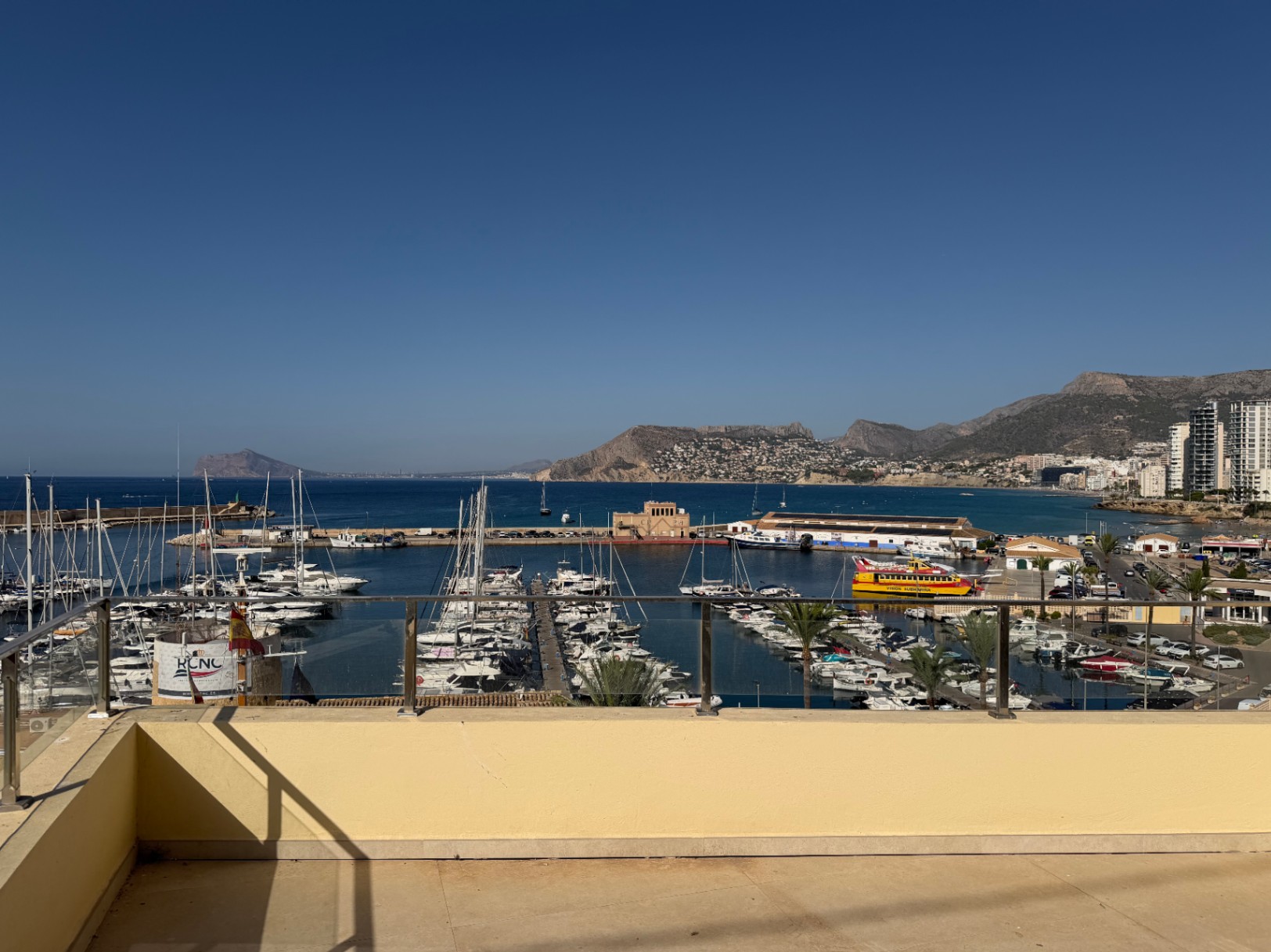 CA-2204 - Penthouse in erster Linie in Calpe