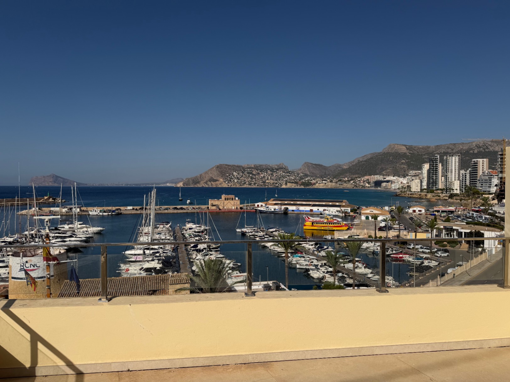 CA-2204 - Penthouse in erster Linie in Calpe
