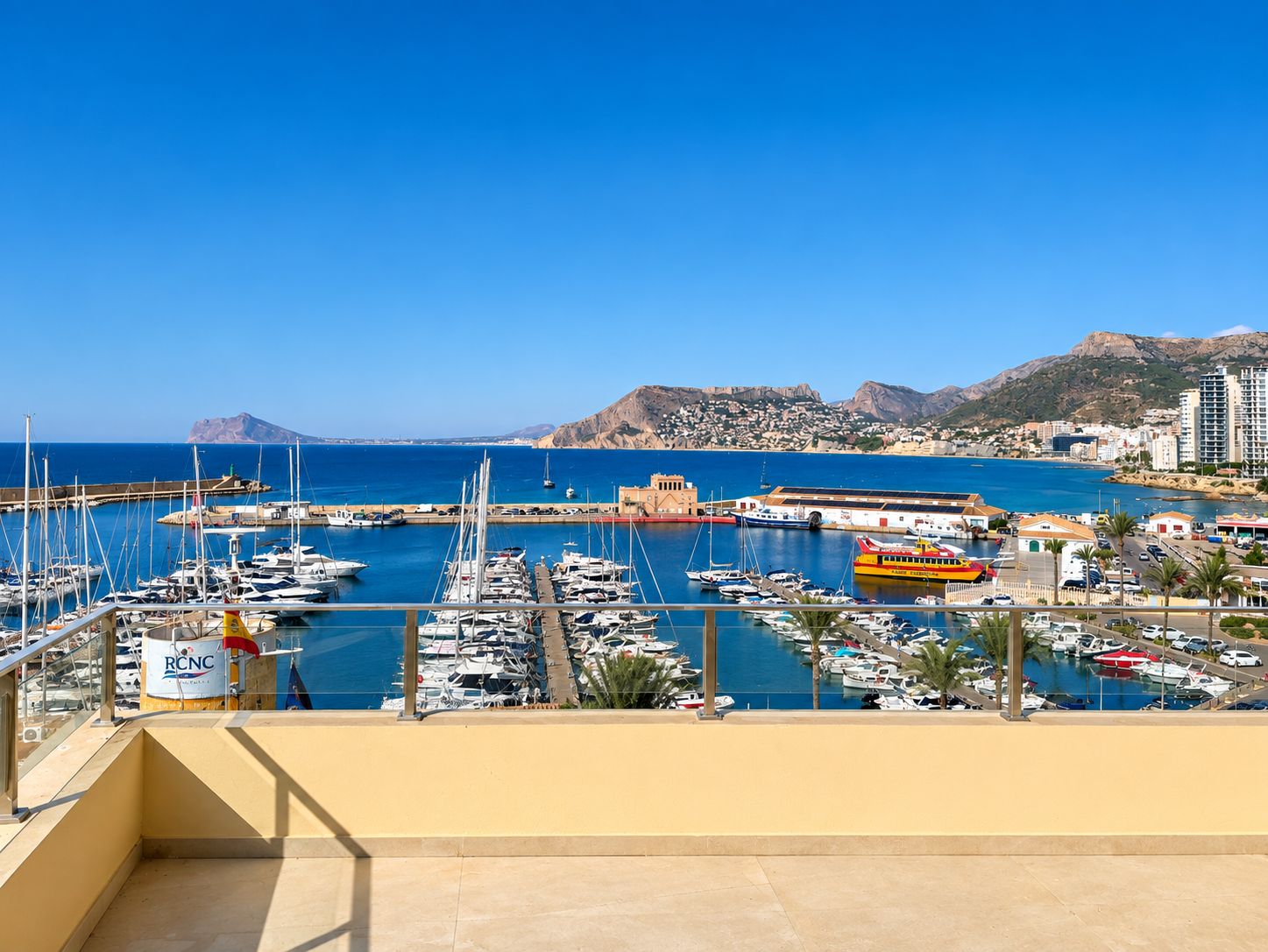CA-2204 - Penthouse en première ligne à Calpe