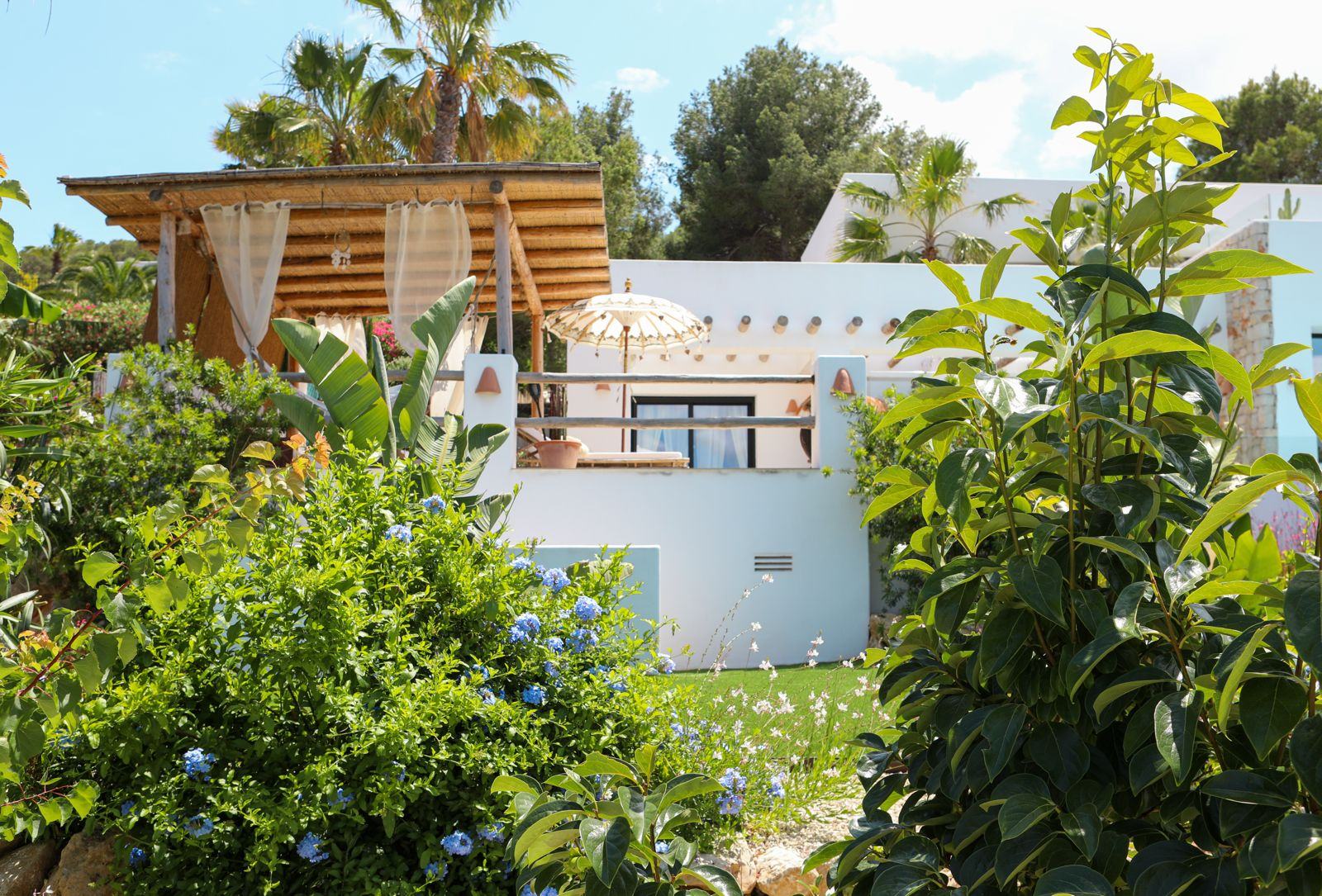 CA-2205 - Villa à vendre à Jávea