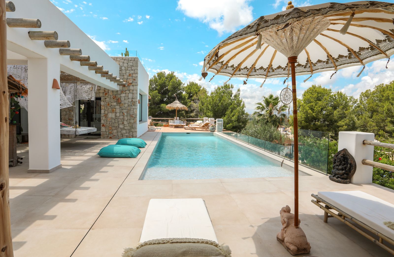 CA-2205 - Villa à vendre à Jávea