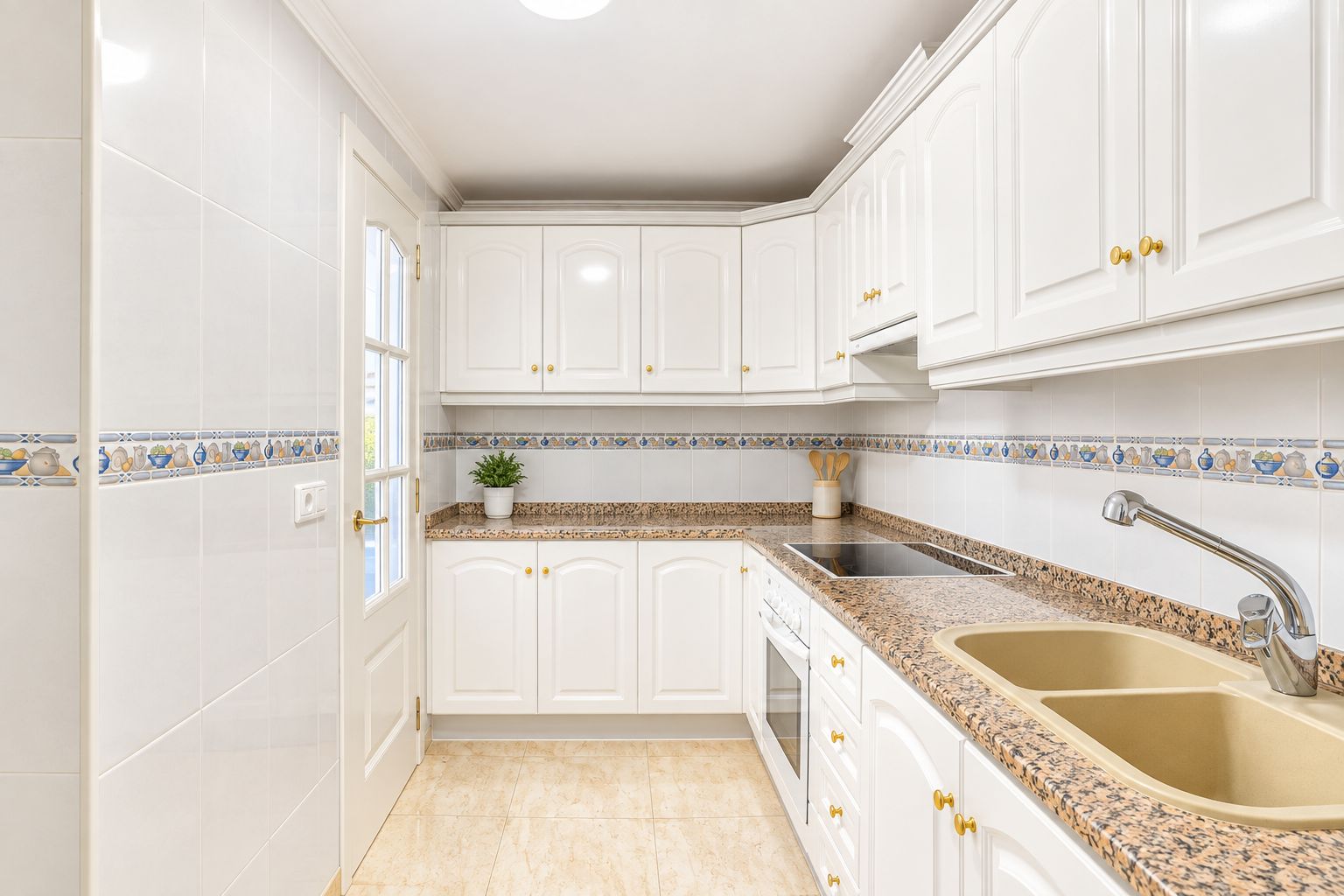 AP-2209 - Seafront apartment for sale in Moraira