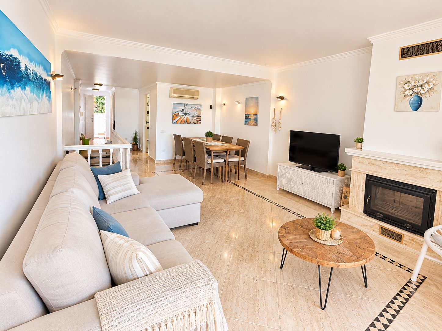 AP-2210 - Wohnung zum Verkauf mit Meerblick in Moraira