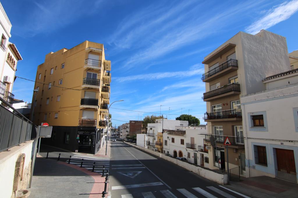 Plot for sale in the centre of Javea