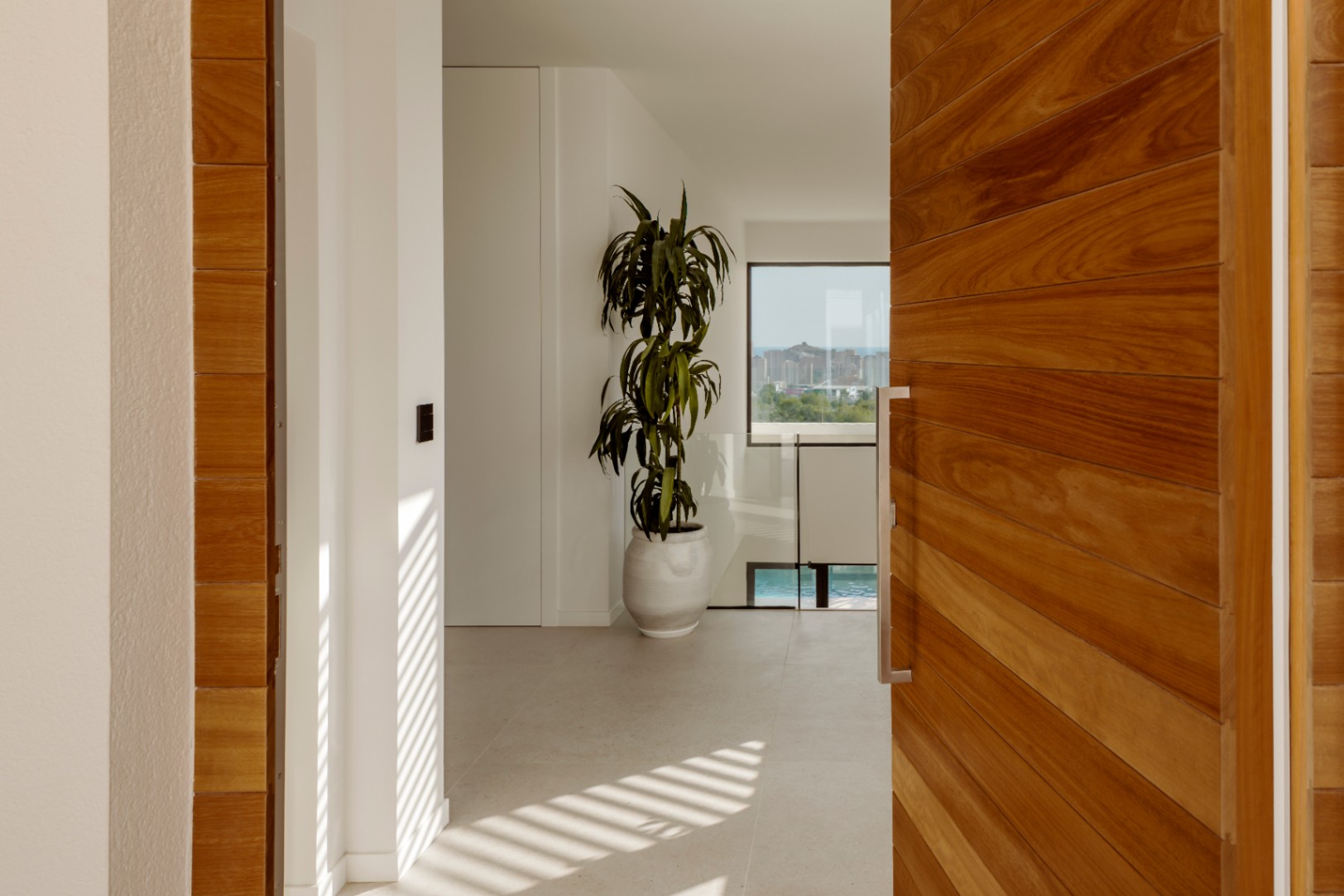 CACG-0002 - Villa de estilo moderno en venta en  Finestrat