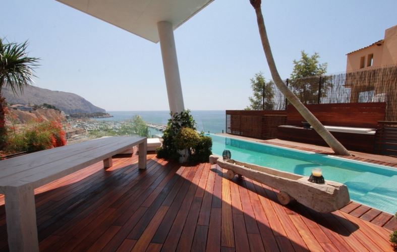 5 villas con vistas al mar para disfrutar todo el año