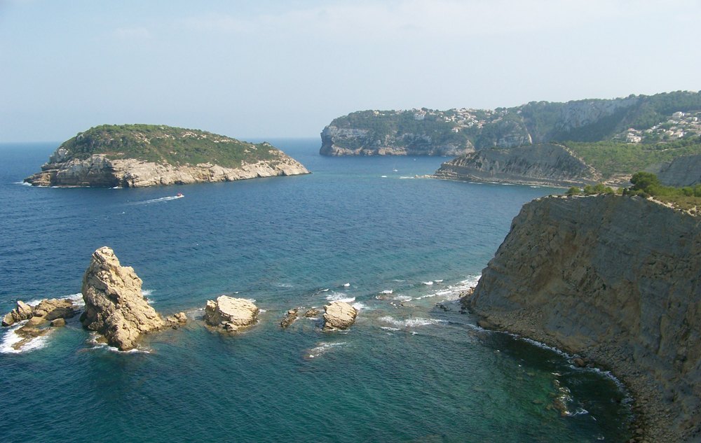 Islas e islotes que embellecen el mar de Jávea