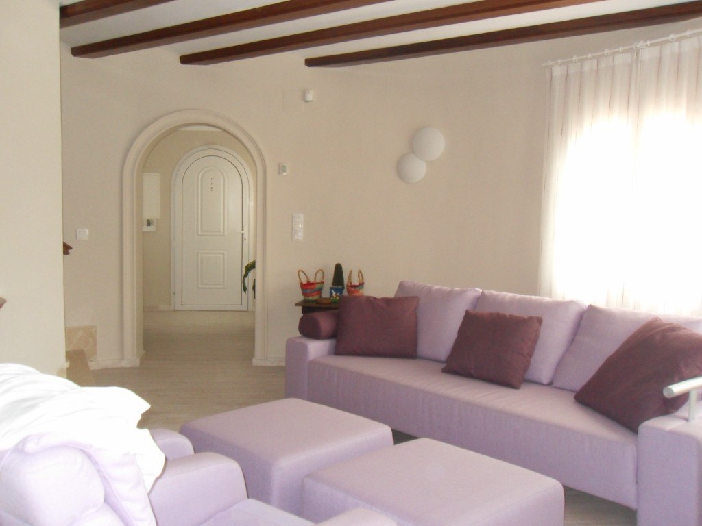 Luxus-Villa zum Verkauf in Oliva Nova Golf